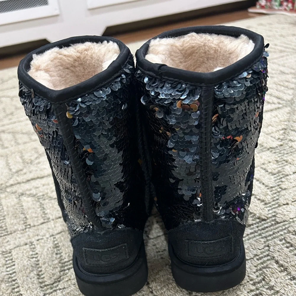 UGG Black Sequin boots size 5 - Picture 3 of 9